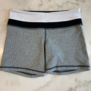 Lululemon Athletica Yoga Short